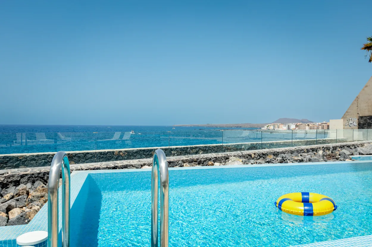 Vista del Silencio - pool-with-yellow-lifebuoy-ring